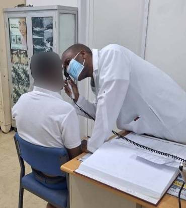 Fondo de ojo para observar y evaluar las patologías oftalmológicas