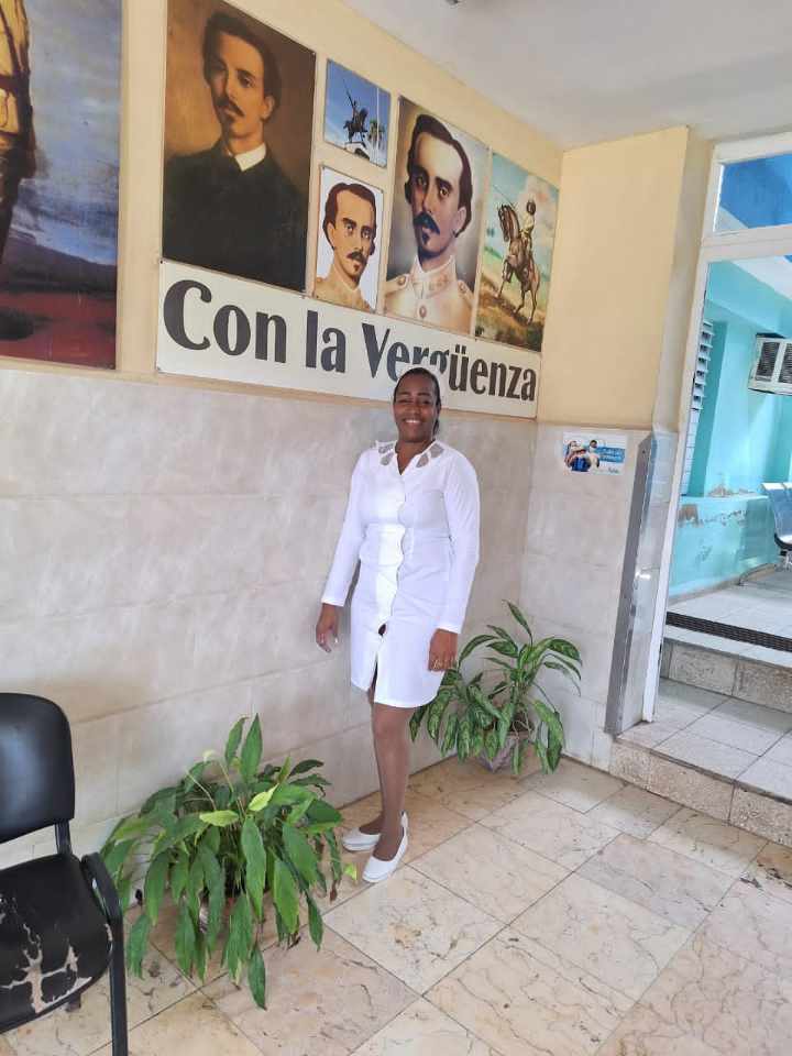 Enfermera camagueyana cubana internacionalista